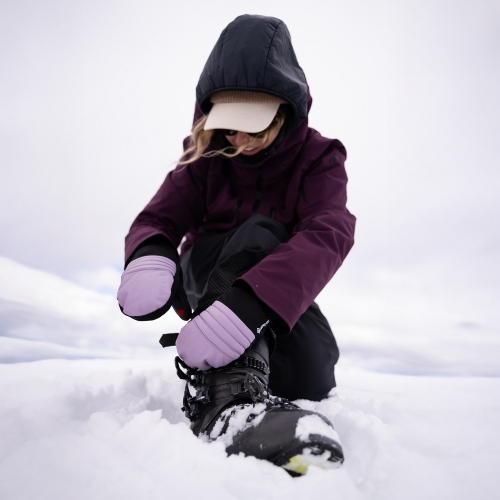 Auclair Igloo GTX skihandschoen biedt pure prestatie met vrouwelijke finesse