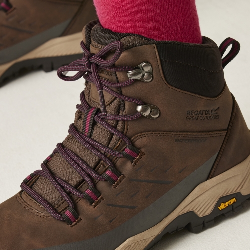 Regatta biedt met Blake Vibram een lichte wandelschoen voor de lente