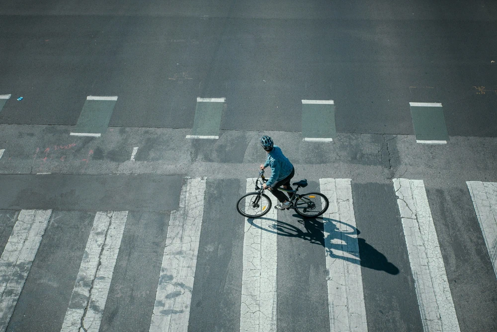 De ultieme gids voor veilig fietsen in druk stadsverkeer