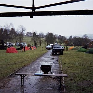 De camping in de regen